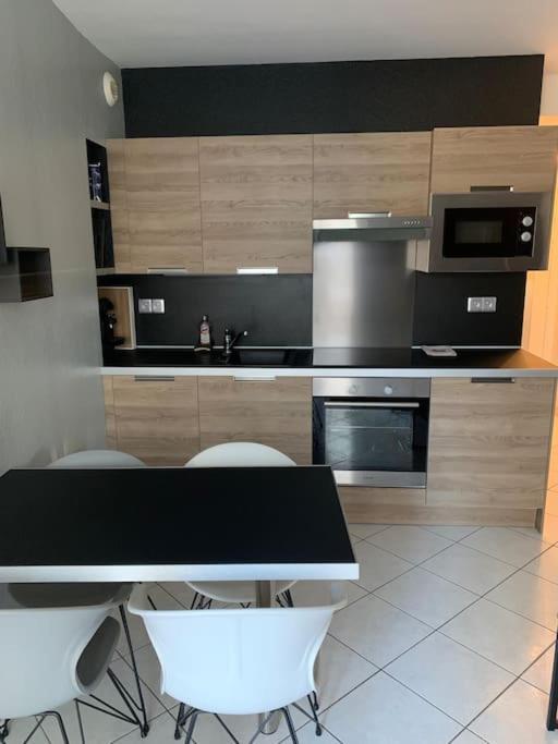 Top Appartement 2 Pieces 拉理查戴斯 外观 照片